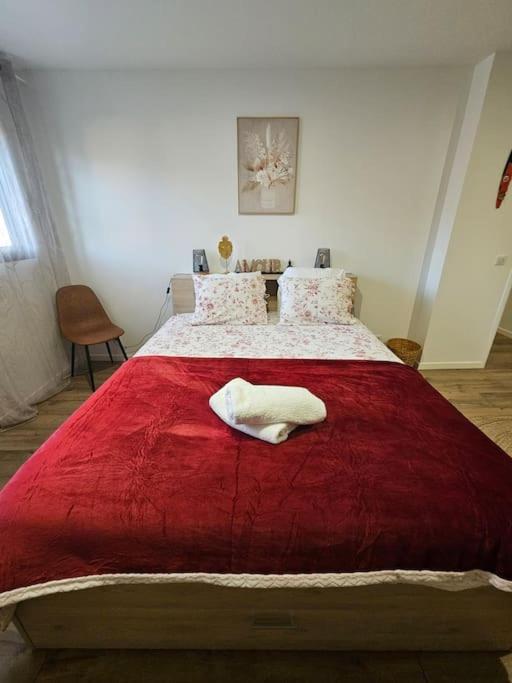Chambre D'Hote Aphrodite Sainte-Genevieve-des-Bois Luaran gambar